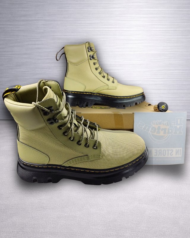 Dr. Martens Tarik Pale Olive T44 Nuevas Hombre