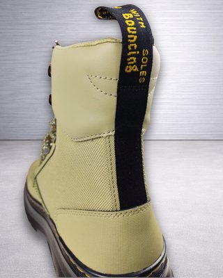 Dr. Martens Tarik  Pale Olive T44 Nuevas Hombre