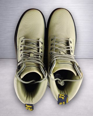 Dr. Martens Tarik  Pale Olive T44 Nuevas Hombre