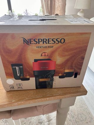 Cafetera Nespresso Vertuo Blanca