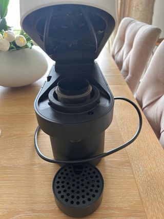 Cafetera Nespresso Vertuo Blanca