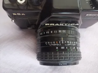 Cámara Analógica Praktica BCA Negra