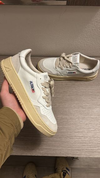 Autry Medalist Beige/Bianco Sneakers
