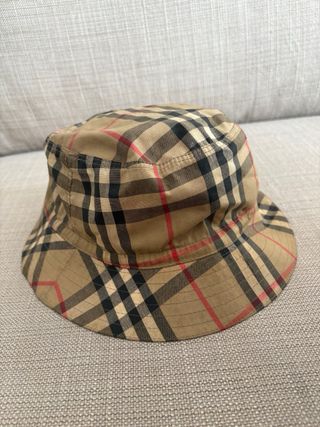 Gorro Burberry Clásico Check