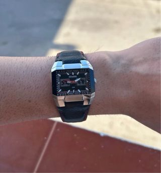 Reloj Duward Negro y Plateado