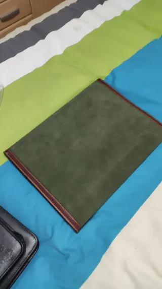 Loewe Cartera Portafolios Amazona Verde A ESTRENAR