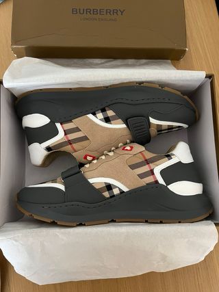 Bambas Burberry Nuevas