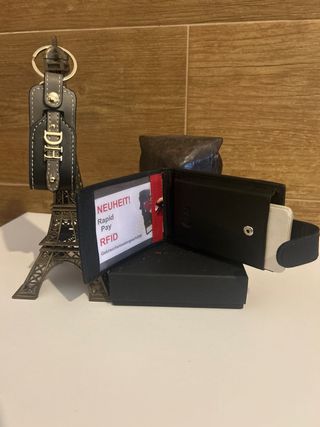 Cartera Piel y Llavero Personalizado DH