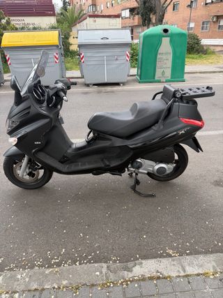 Piaggio X-EVO 125