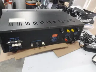Amplificador AC SA-1200C Plata