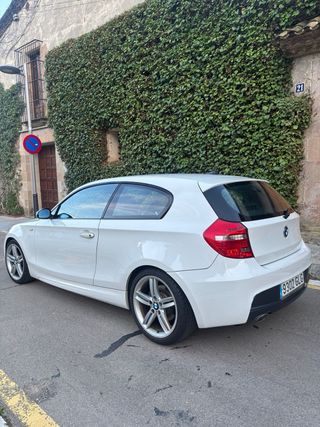 BMW Serie 1 118d 2009 pack M