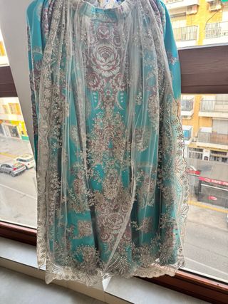 Traje de Fallera azul y morado