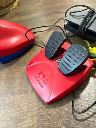 Volante y Pedales Nintendo Mario Kart