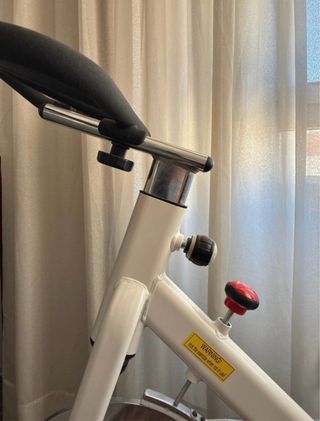 Bicicleta Estática Blanca