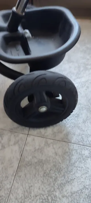 Triciclo Kinderkraft Rosa