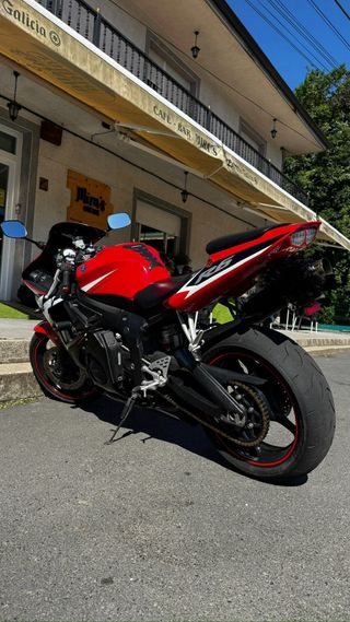 Yamaha YZF R6 2003