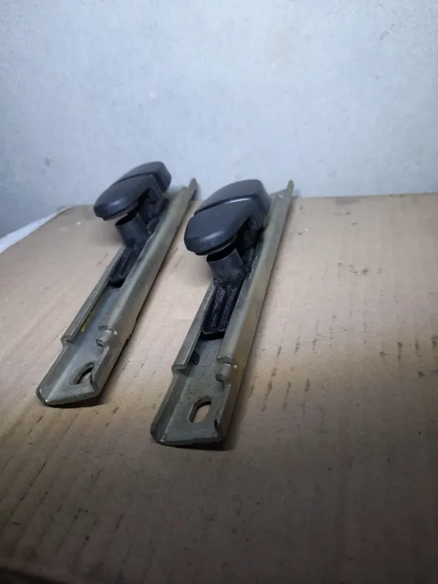 1 Suportes de cinto de segurança peugeot 206