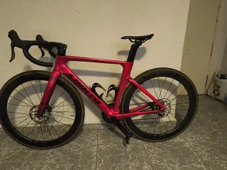 Bicicleta de carretera lobito rv10