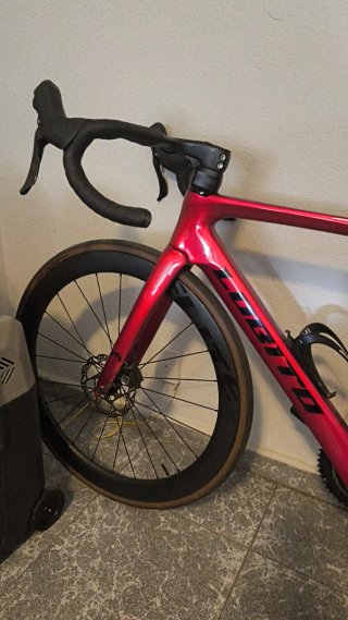 Bicicleta de carretera lobito rv10 carbono