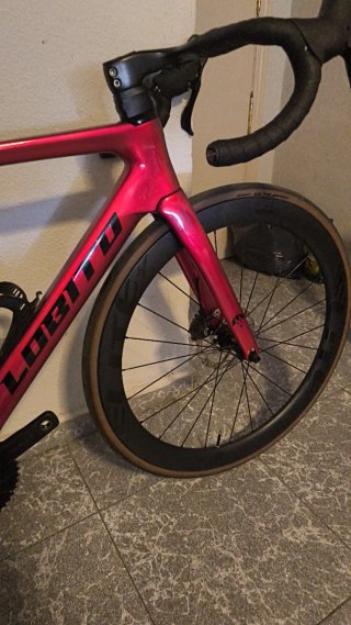 Bicicleta de carretera lobito rv10 carbono