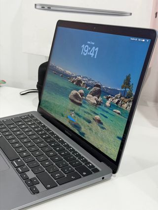 MacBook Air M1 Space Gray 13”