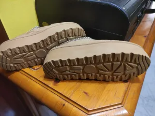 Zapatillas Zueco Camel Sin Estrenar