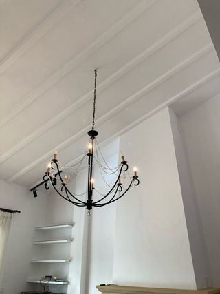 Lámpara colgante de metal y cristal