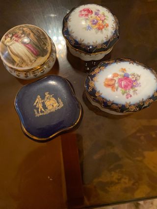 Set 4 scatoline in ceramica limoges