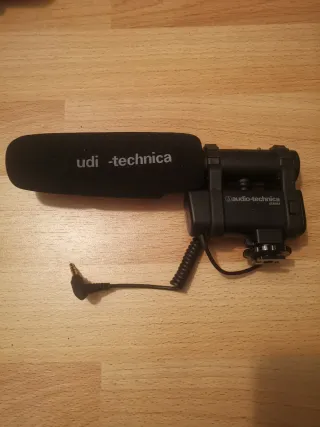 Micrófono Audio-Technica AT8024 Negro