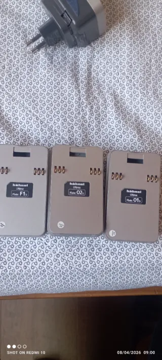 Caricabatterie Hähnel multi-batteria per fotocamere Olympus