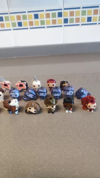 Colección Completa Funko Stranger Things Kinder