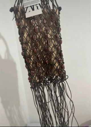 Bolso Zara con abalorios