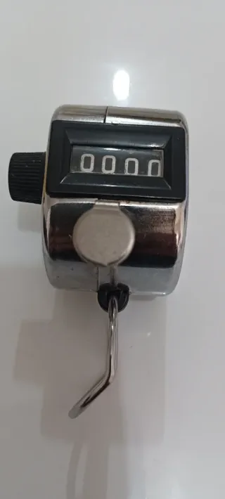 Contador Manual Digital 4 Dígitos