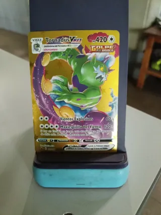 Carta Pokémon Tornadus VMAX 125/198