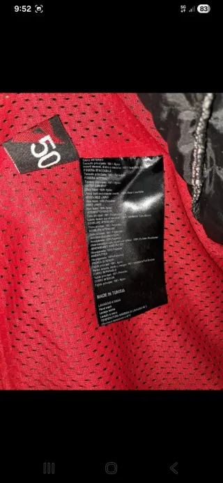 Chaqueta Dainese Talla 50 Negra y Beige