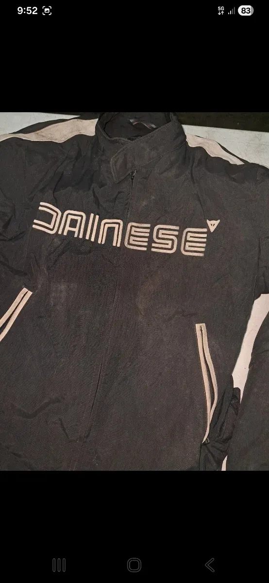 Chaqueta Dainese Talla 50 Negra y Beige