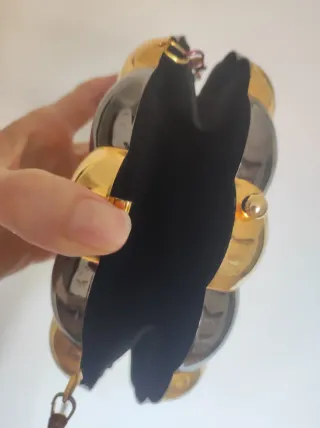 Bolso Clutch Concha Dorado