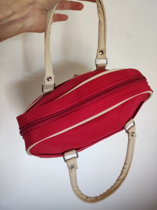Bolso Clutch Dorado. REGALO otro.