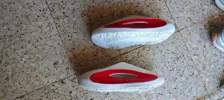 Chanclas/Zapatillas Casa T.36/37 Blancas Rojas