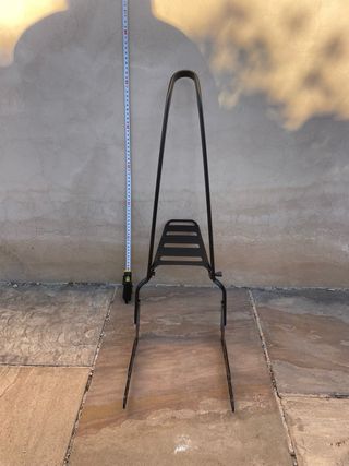 Respaldo Sissy Bar Negro para Moto Cruiser