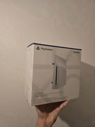 Consola Sony PS5 Pro con Accesorios