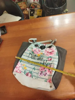 Borsa Pandorine floreale con scritta