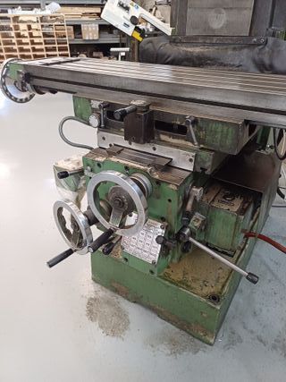 Fresadora Fexac modelo UP con visualizador Fagor