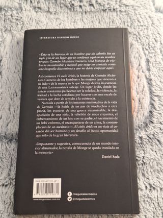 El cielo arido - Emiliano Monge