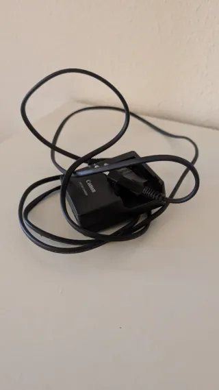 Canon EOS 700D + Objetivo 18-55mm