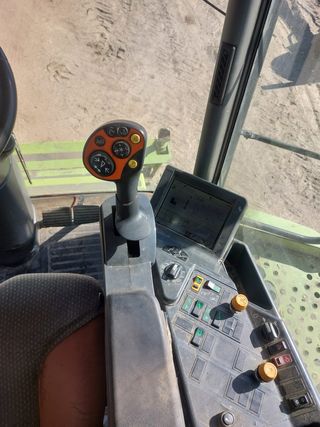 Cosechadora Claas Lexion 520