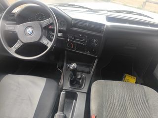 BMW Serie 3 1990 320i