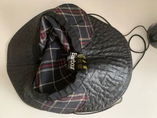 Barbour D564 Blue Wax Cap Size M