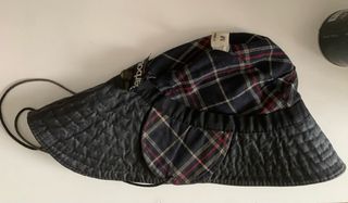 Barbour D564 Blue Wax Cap Size M