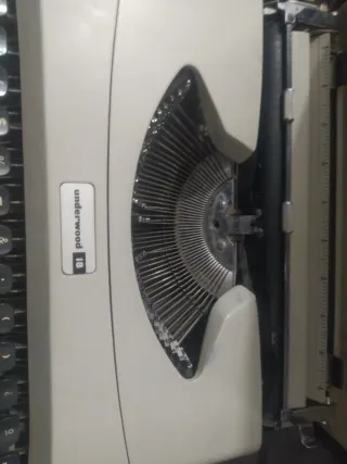 Máquina de escribir Underwood 18